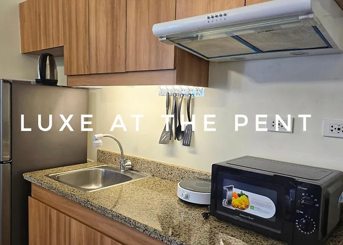 The Luxe At The Pent Manila